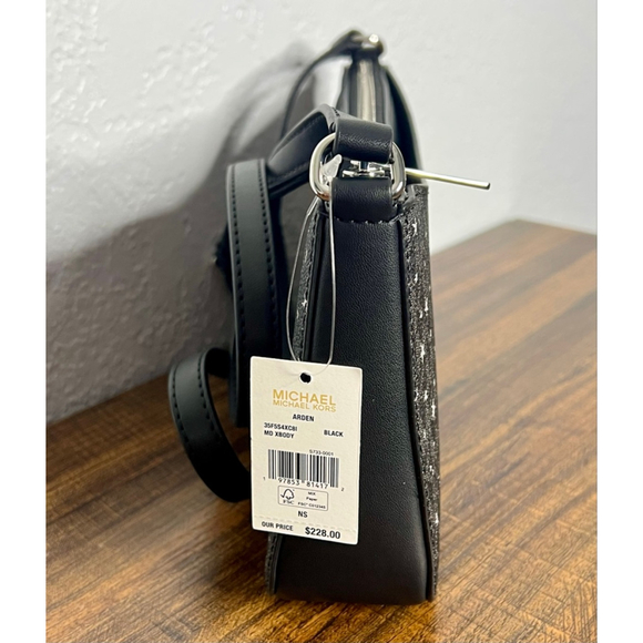 Michael Kors Arden Medium Black Star Print Crossbody Bag with Zip Closure - Picture 8 of 8